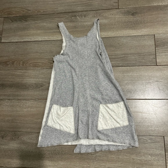 ⭐️NWOT Frugoo Soft Grey Pocket Asymmetrical Dress *Read Description* - Picture 3 of 5